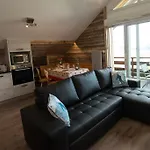 Les Adrets Aparthotel 4*