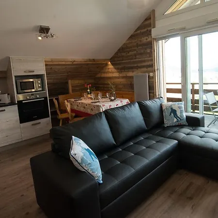 Les Adrets Apartahotel 4*