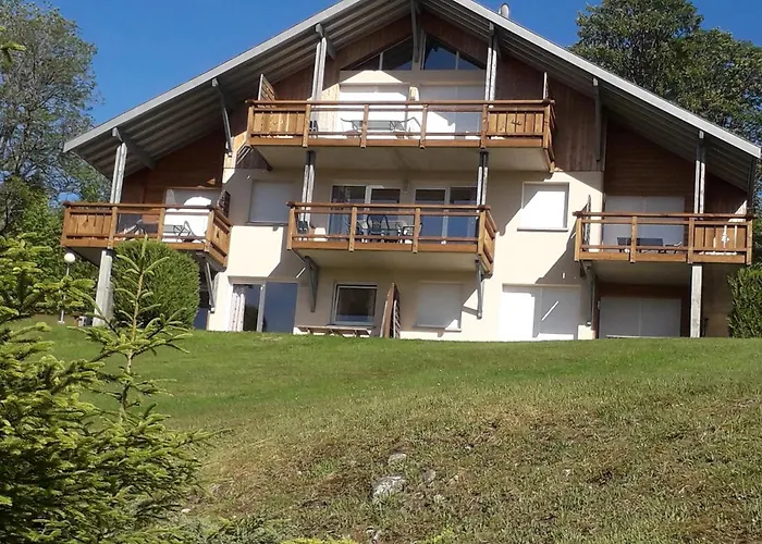 Les Adrets Aparthotel 4*