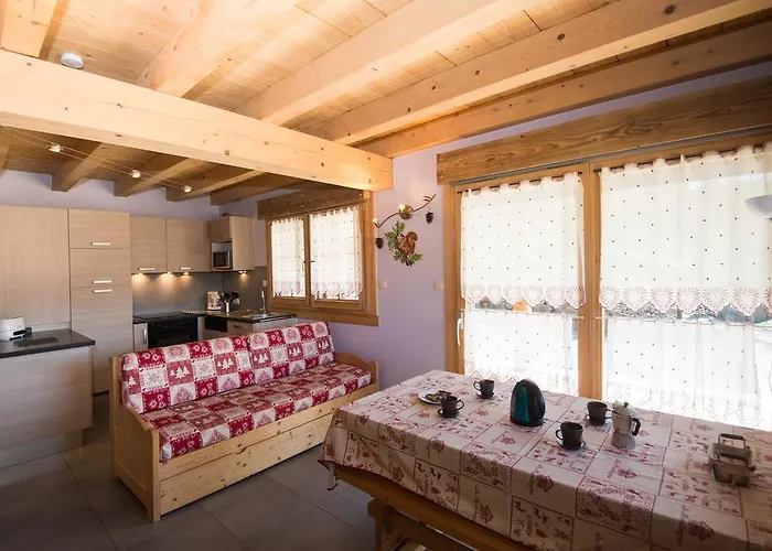 Les Adrets Aparthotel 4*