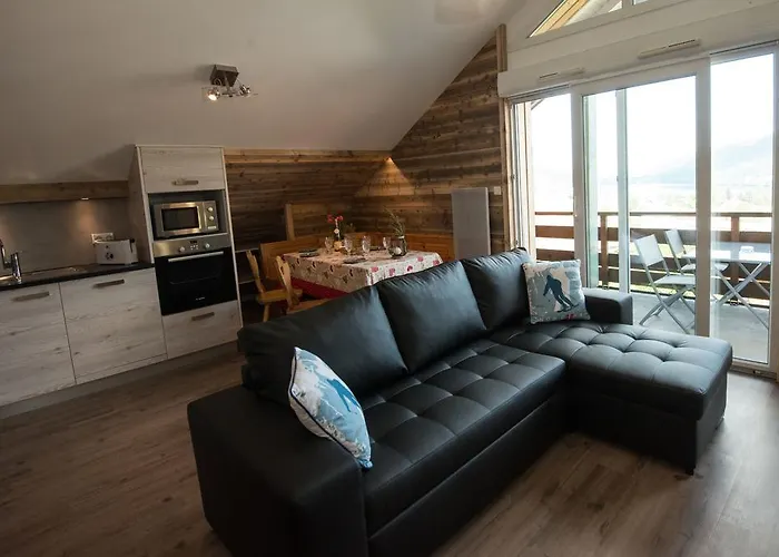 Les Adrets Aparthotel 4*