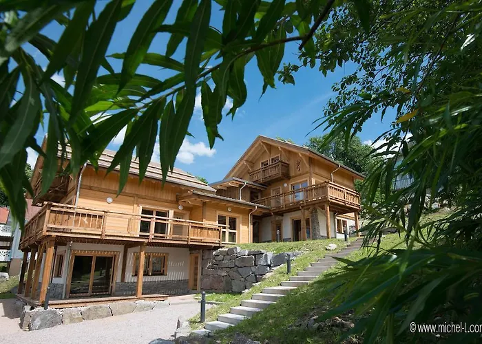 Aparthotel Les Adrets 4*