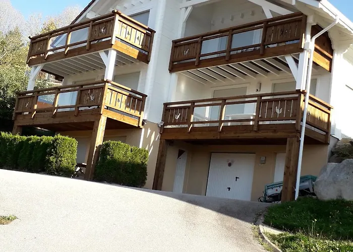 Les Adrets Aparthotel 4*